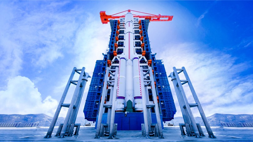 4-lewin乐玩100t塔式起重机服务于太原卫星发射基地.jpg